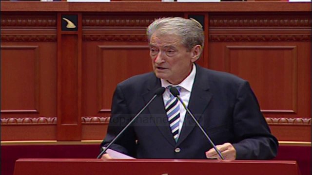Berisha: Pranoni nenin 88 dhe të votojmë reformën - Top Channel Albania - News - Lajme