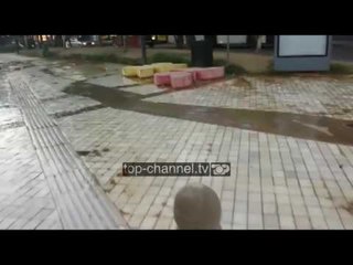 Shpërdorimi i ujit s’ka pengesa - Top Channel Albania - News - Lajme