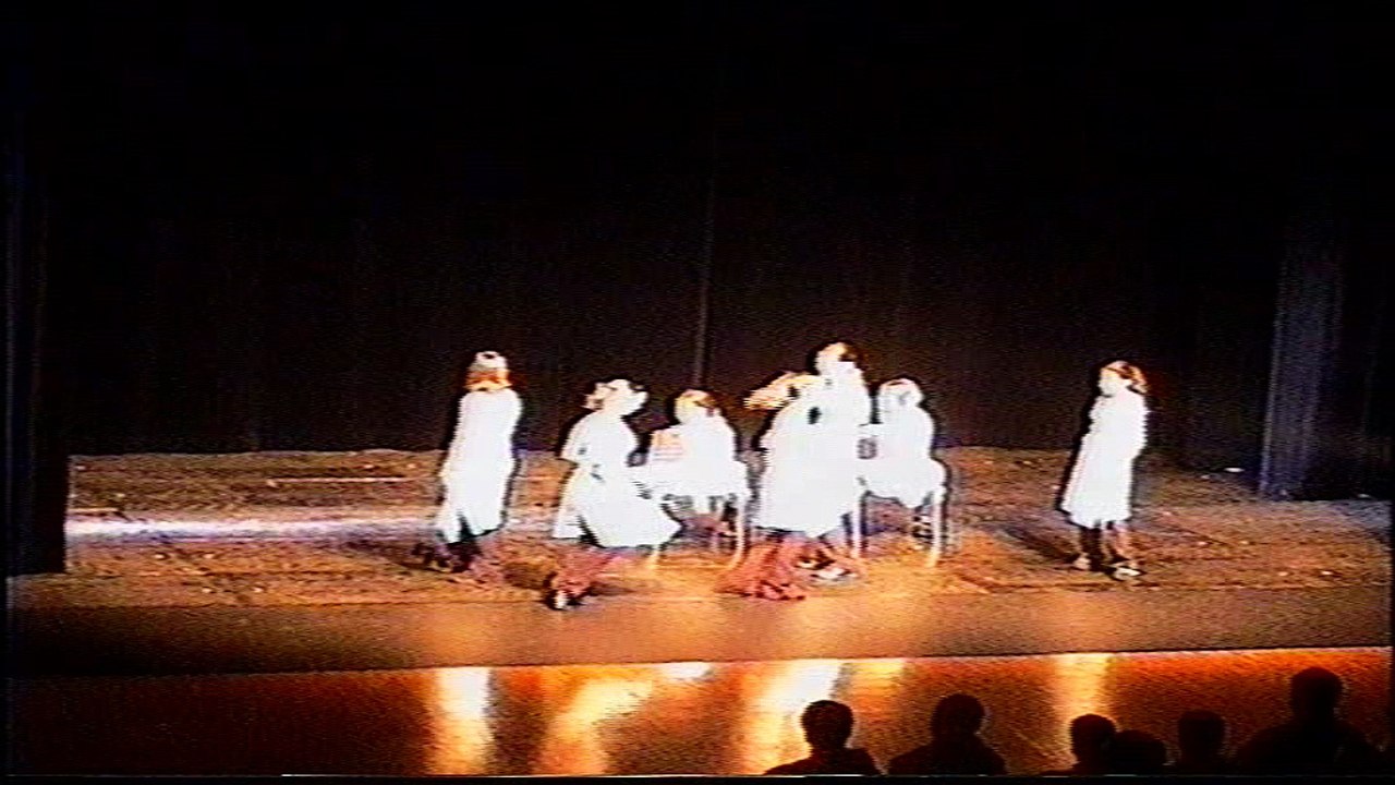 GALA 2005 Scene 16 Dess Dance