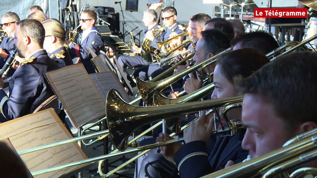 Brest 2016. Concert des équipages de la flotte