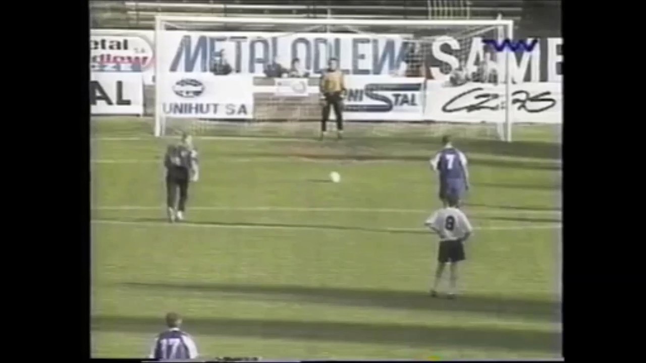 Hutnik Kraków - Chazri Buzowna Baku 9:0. Gol bramkarza Siergieja Szypowskiego z rzutu karnego (Puchar UEFA, 17.07.1996)