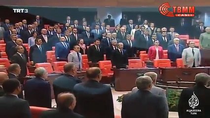 Darbeye Karsi Tek Yurek Turkiye Mecliste Duygulandiran Anlar