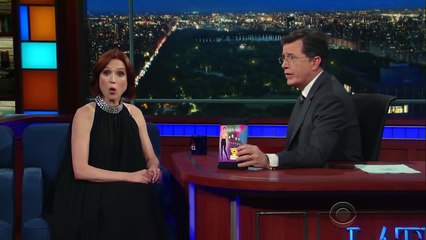 Ellie Kemper Stars In Russian Commercial For New "Pyud" Gum