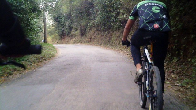 Mountain bike, trilhas, Taubaté, pedalandos com as bikes, Soul SL 129 e Carbon UD, SL 929, com os amigos e família, 38 km, 2016, (1)