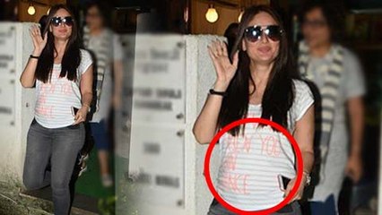 SPOTTED : Kareena Kapoor's BABY BUMP Caught On Camera