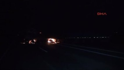 Tunceli PKK Yol Kesti, Tır Yaktı