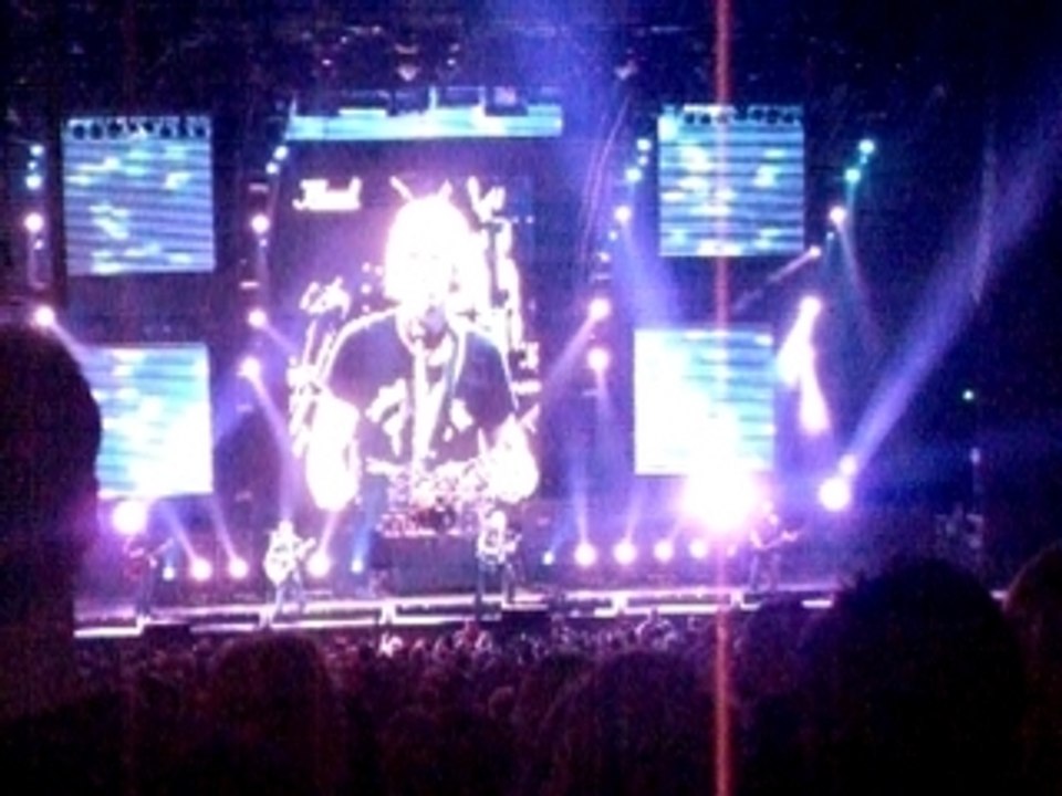 Nickelback-Far Away