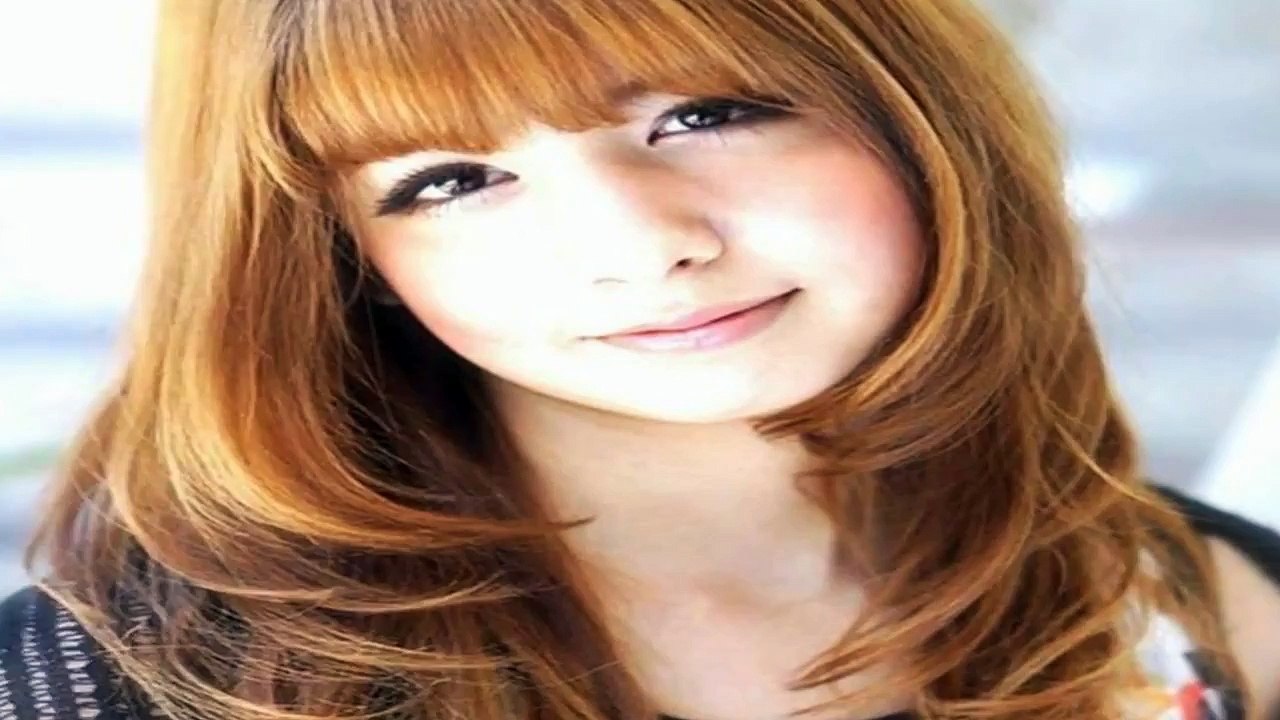 20 Bonito e Fácil de Longa Cortes de cabelo em Camadas com Franja