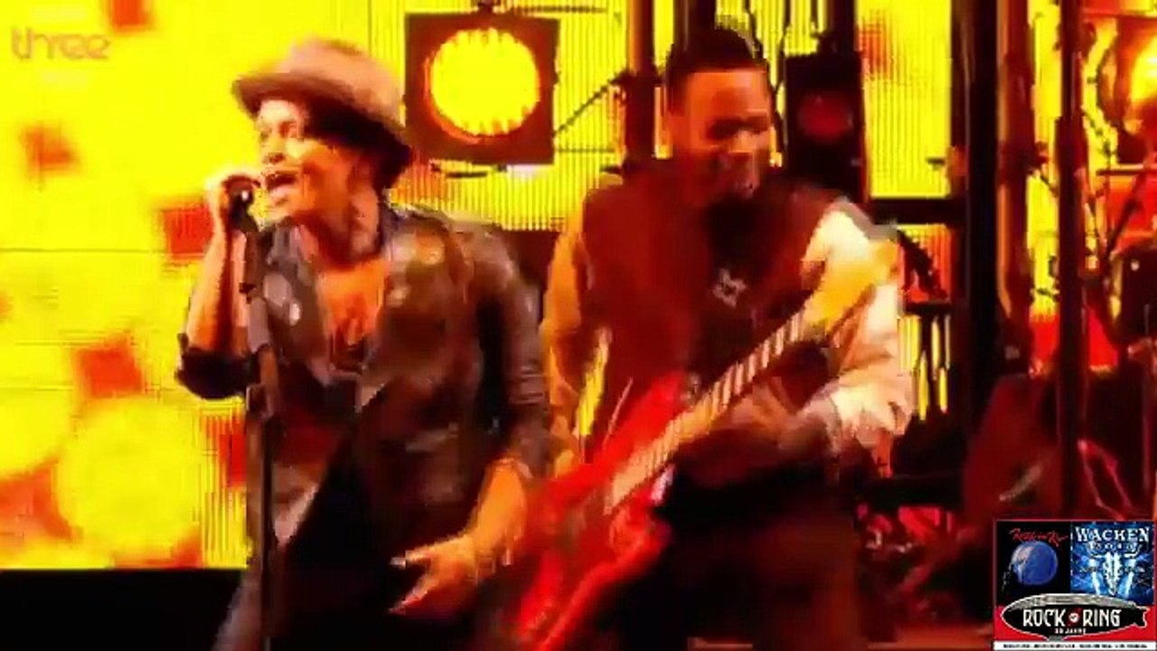 Bruno Mars great live BBC Radio best hits 2015...