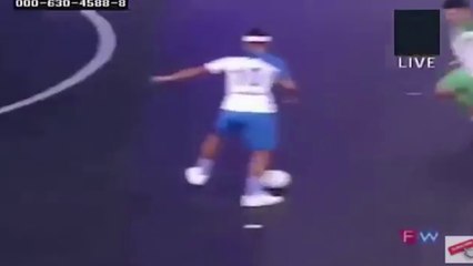 Quintuplé de Ronaldinho en futsal !
