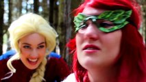 Spiderman Loses His Eyes! w- Frozen Elsa & Anna, Pink Spidergirl, Maleficent, Joker & Giant Candy