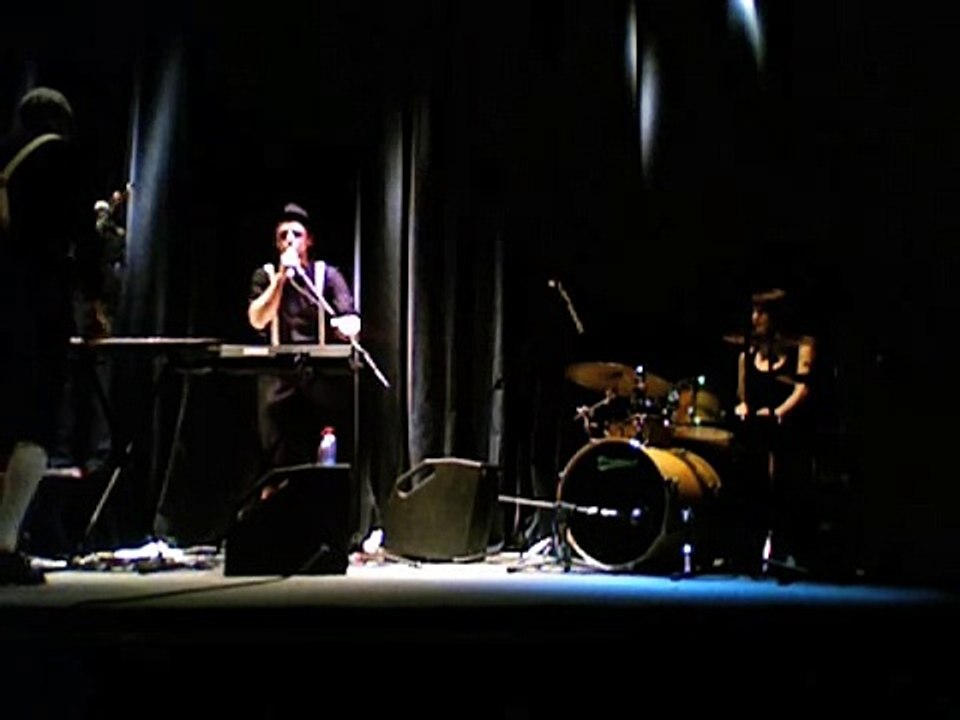 Anekdotas apie Zaporožietį; Suicide DJs „Ramybėje"; 19/26