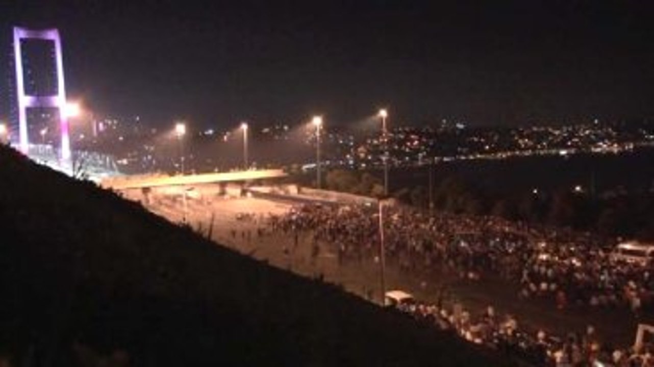 Olay Gecesi Köprüde Yaşananları Ortaya Koyan En Net Görüntüler