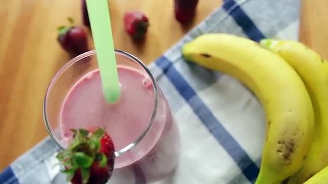 New Strawberry Smoothie With Yogurt, Strawberry Banana Smoothie Recipe