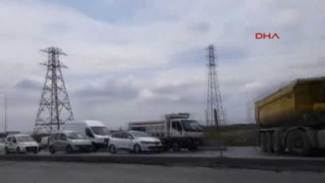 Kışla Önünde Hareketlilik