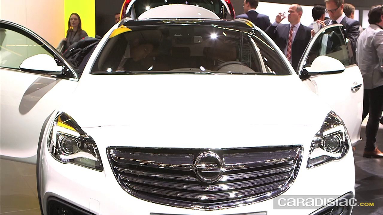 Salon de Francfort 2013 - Opel Insignia Country Tourer