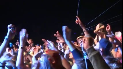 Pharrell Williams rend hommage aux victimes à Nice