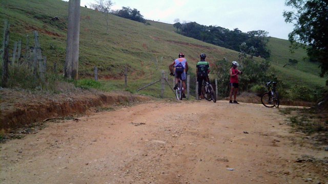 Mountain bike, trilhas, Taubaté, pedalandos com as bikes, Soul SL 129 e Carbon UD, SL 929, com os amigos e família, 38 km, 2016, (57)