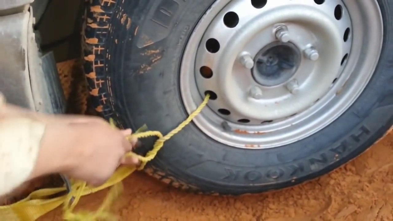 Technique pour dégager votre voiture coincée dans le sable