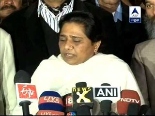 Maya blames Congress for not getting the quota bill passed in Lok Sabha