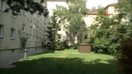 Avusturya Polisi ?bıçaklı? Olduğunu İddia Ettiği Türkü 11 Kurşun ile Öldürdü