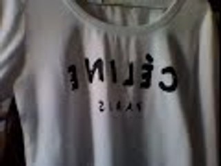 Celine T-shirt & Tiger bijoux organizer più polemica dresslink