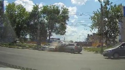 Compilation d'Accidents de Voitures n°357 | Car Crashes Compilation | Juillet 2016