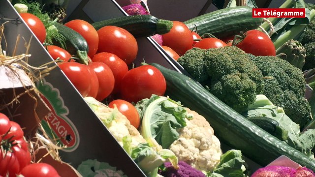 Brest 2016. Village Terres et Mers : des produits locaux pour l’équipage du Kruzenshtern