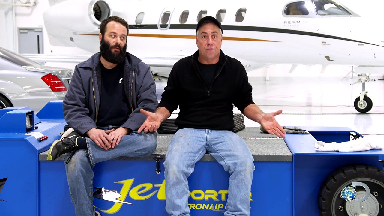 Checking Out an 1969 Olsmobile 422 | Misfit Garage