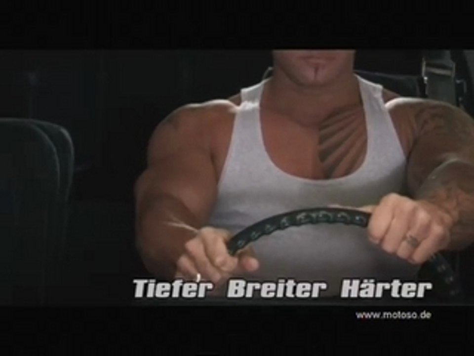 motoso Spot: Tiefer Breiter Härter