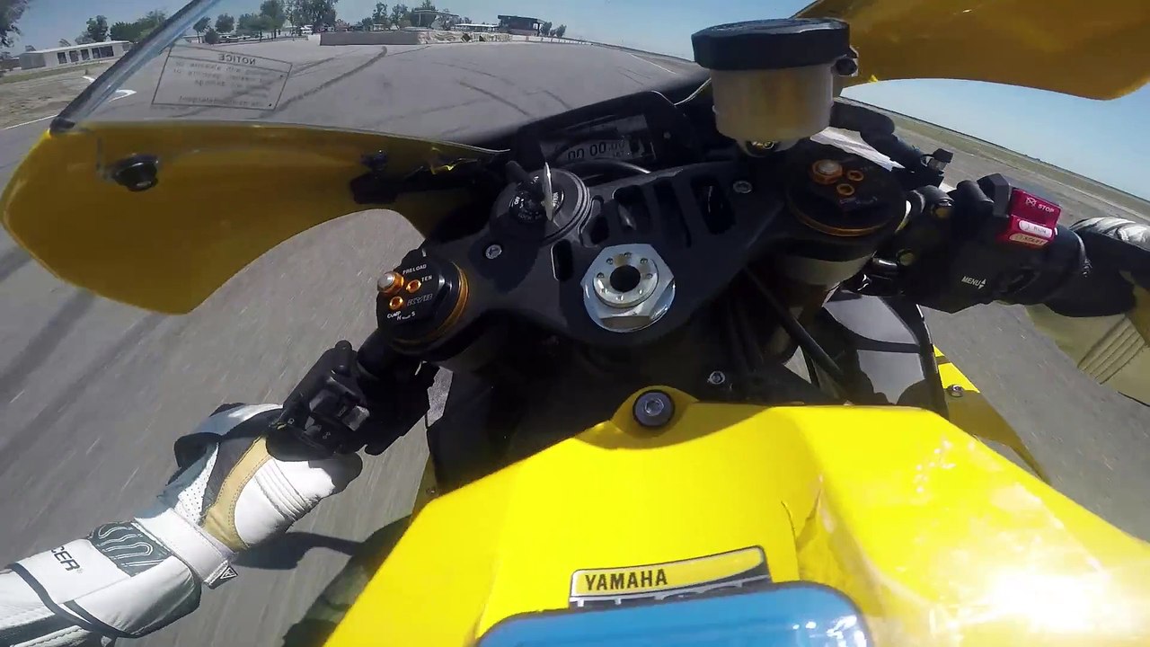 2016 Yamaha YZF-R1 POV Lap