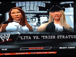 LITA VS TRISH STRATUS (2000)