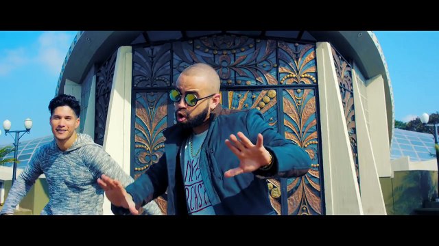 Chino y Nacho - Andas En Mi Cabeza ft. Daddy Yankee (1)