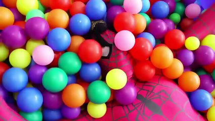 Spiderman again w_ battle Frozen Elsa and Spiderman pink and Anne and Joker