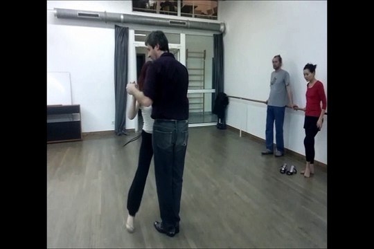 MISS et ERIC (C2011.03.10) - résumé de cours et improvisation (tango nuevo et tango fantasia)