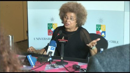 Angela Davids niega que la violencia en EE.UU. sea producto del racismo