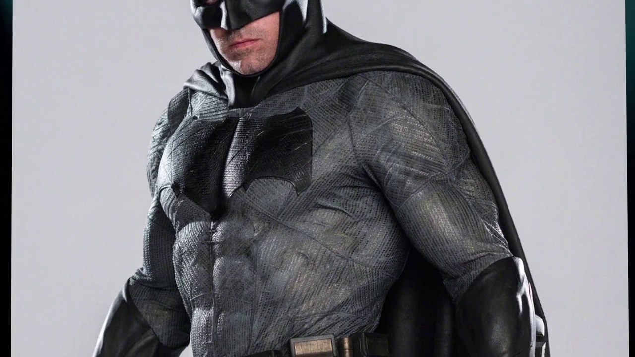 Batman v Superman: Dawn of Justice (Ultimate Edition) - Official "Training and Fighting" Featurette [HD]