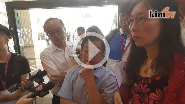 Cuba Ku Nan datang KL naik LRT, teksi dari Putrajaya - Teresa