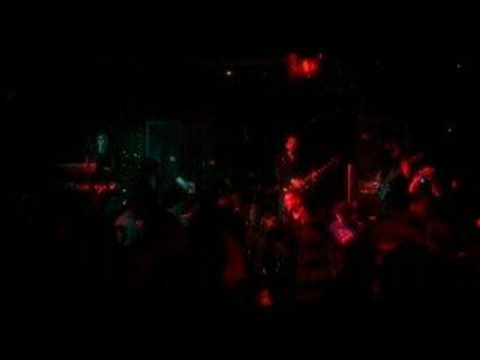 Clownage - Toi et Moi (live back up 20/04/07)