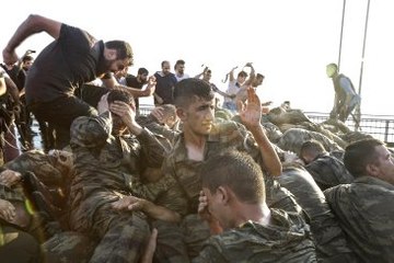 Sosyal Medyadan Darbeyi Destekleyen Üniversite Öğrencisi Gözaltına Alındı