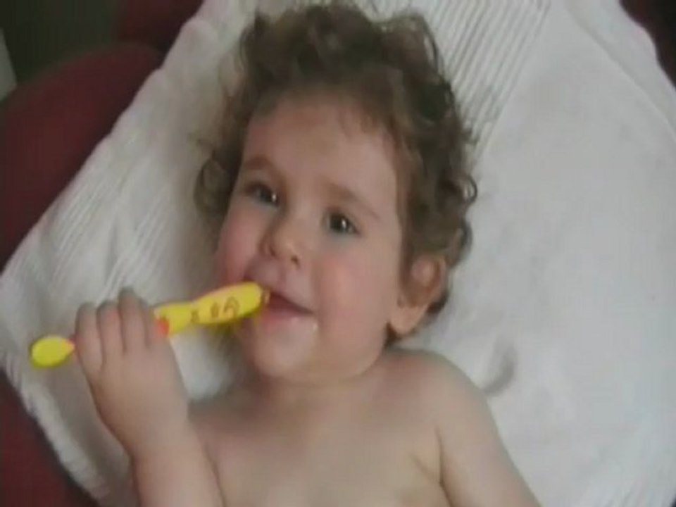 1er brossage de dents