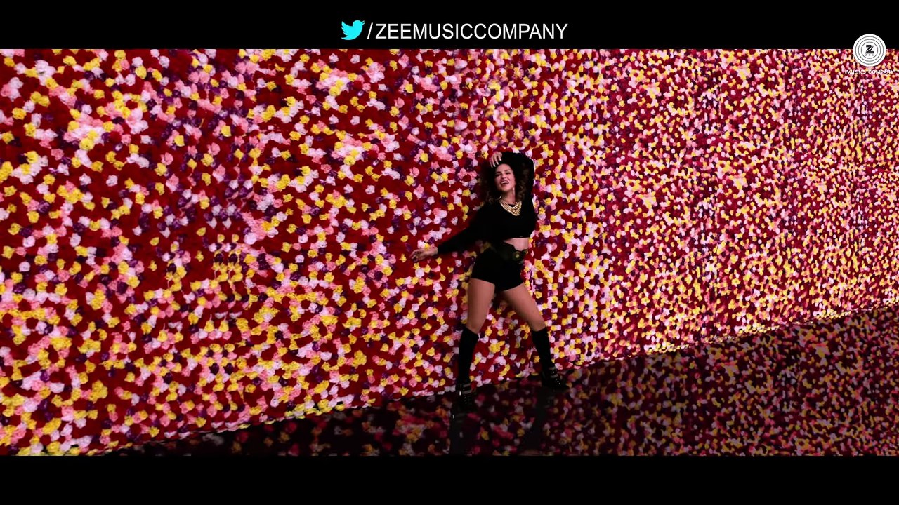 Hug Me - FULL VIDEO - Beiimaan Love - Sunny Leone & Rajniesh Duggall - Kanika Kapoor & Raghav Sachar