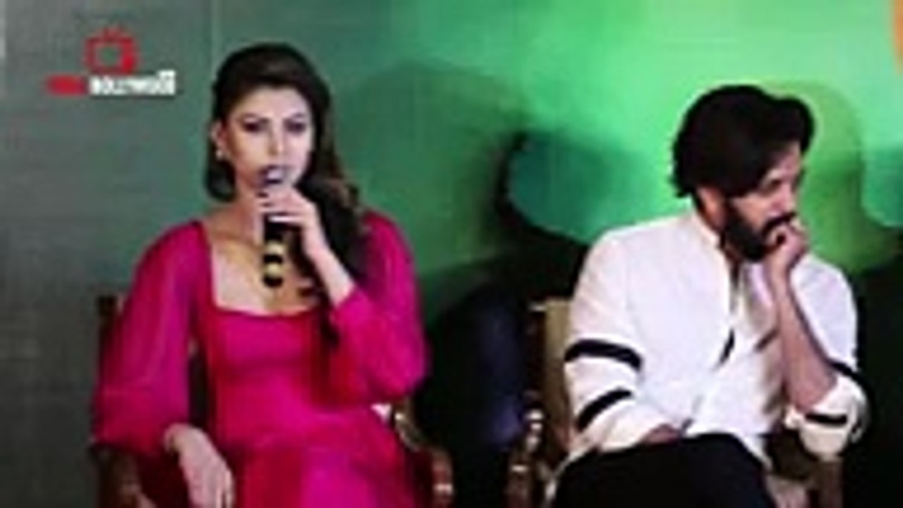 Urvashi Rautela Crying - Get crying