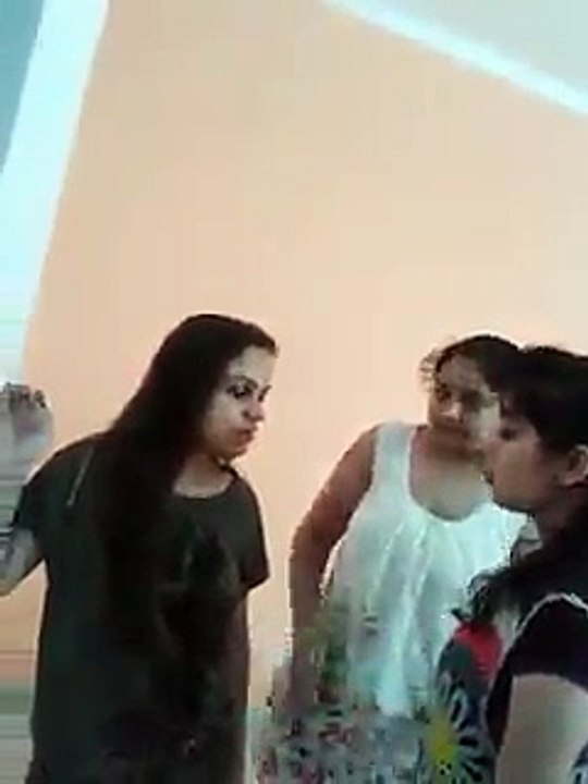 How Girls Fighting Just Amazing