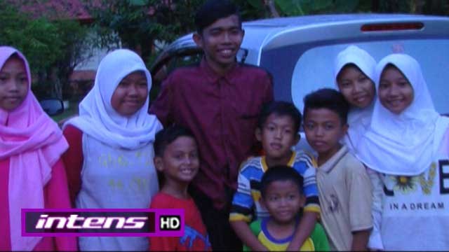 Kebahagian Dede Menghibur Para Fans Cilik di Lokasi Syuting - Intens 19 Juli 2016