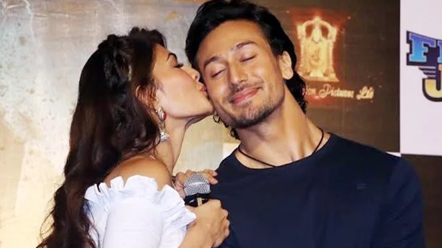 Jacqueline Fernandez KISSES Tiger Shroff @ A Flying Jatt Trailer Launch