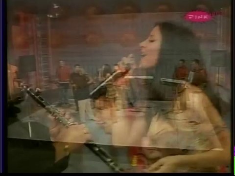 -Suzana Gavazova - Makedonsko Devojce (live)