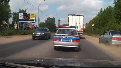 Cet automobiliste se croit tout permis