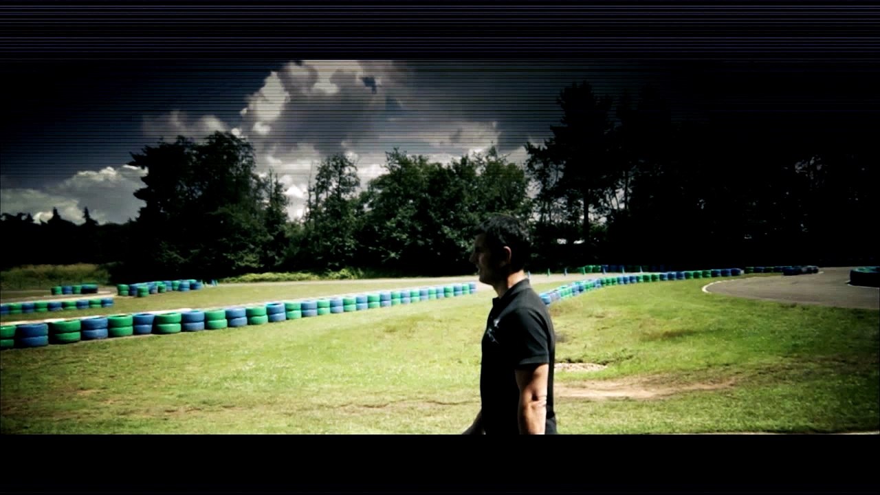 Vidéo - Renault R8 Gordini 1300 vs Renault Mégane RS 2012 - bande annonce