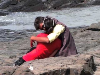 Hot Couples on Clifton Beach Karachi